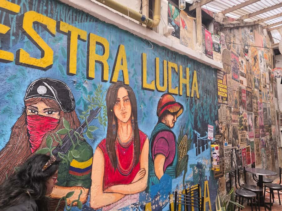 3-in-1 Panoramic city tour Bogotá-beyond the traditional - San Felipe art district: a short walk that actually works