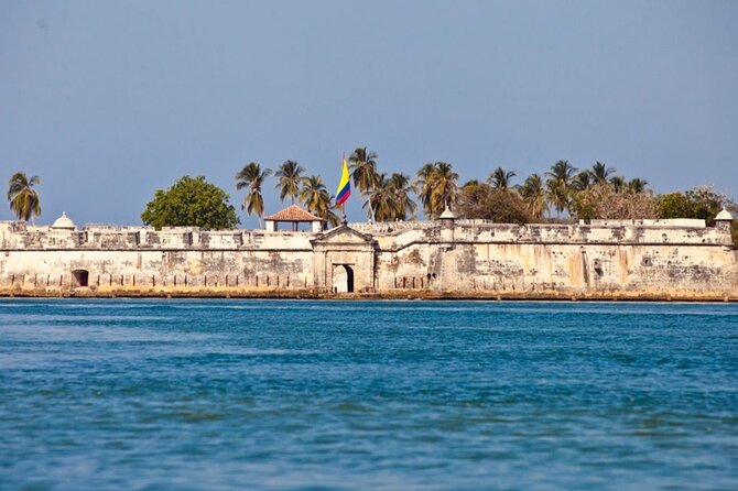 5 Islands Tour from Cartagena Including Snorkeling and Lunch - Barú and Playa Tranquila: lunch around 13:30, beach time, and sunset chances