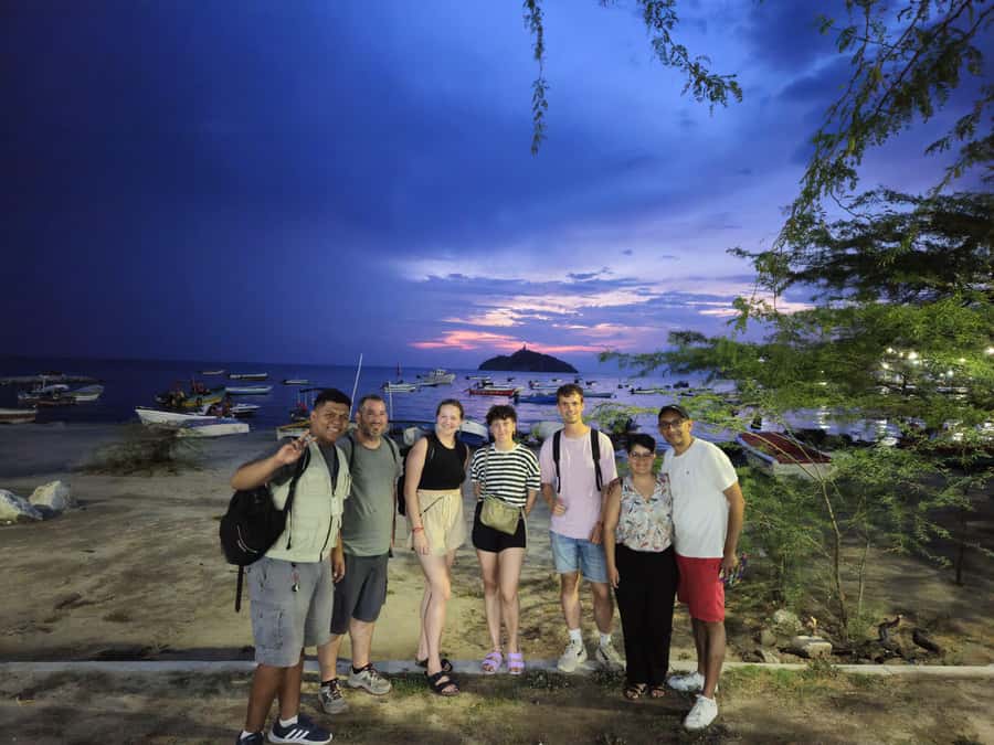 A Pearl In The Caribbean-walking tour in English - Entering the Historic Center at the Tairona Gold Museum (Casa de la Aduana)