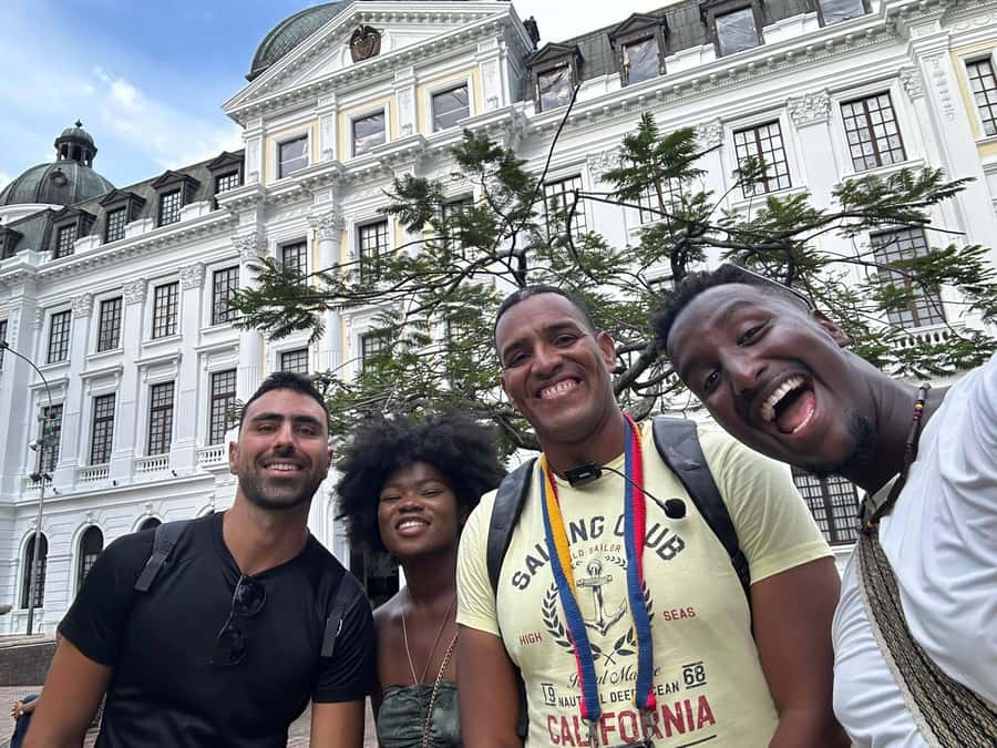 Afro Walking Tour. The colors of Cali. - Andrés Jiménez, Bilingual and Unusually Personal