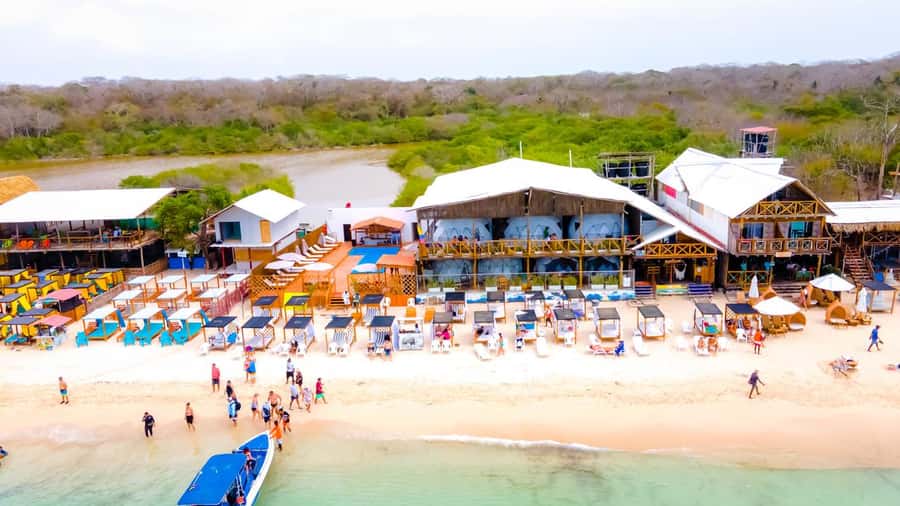 BARÚ: Enjoy the magic of Baru choosing best option for you - Choosing your Barú plan, land vs sea vs VIP comfort