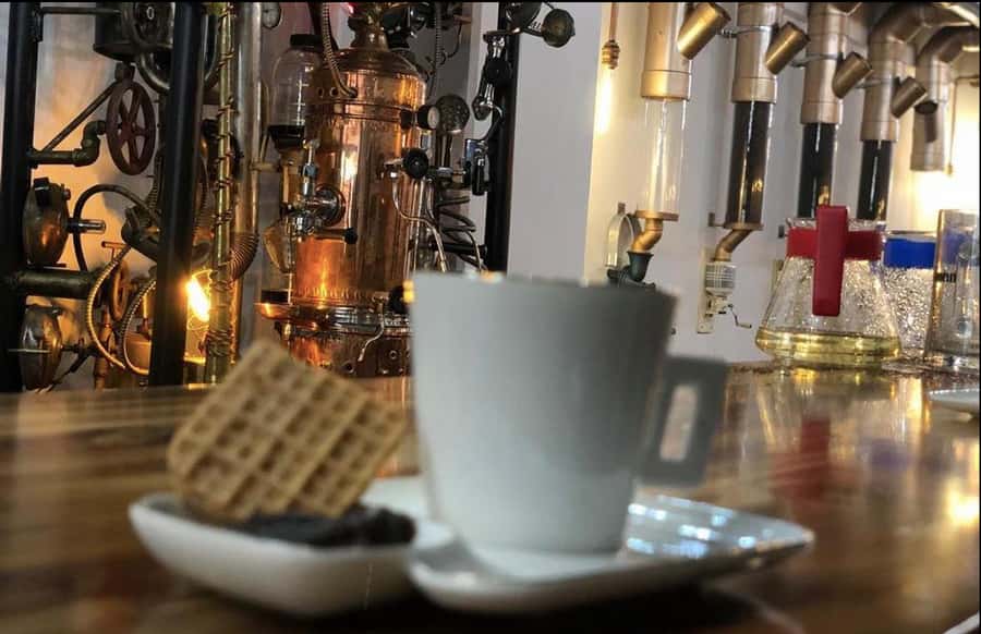 Bogota: Colombian Coffee Tasting - Where the experience starts: Café Matuca, second floor
