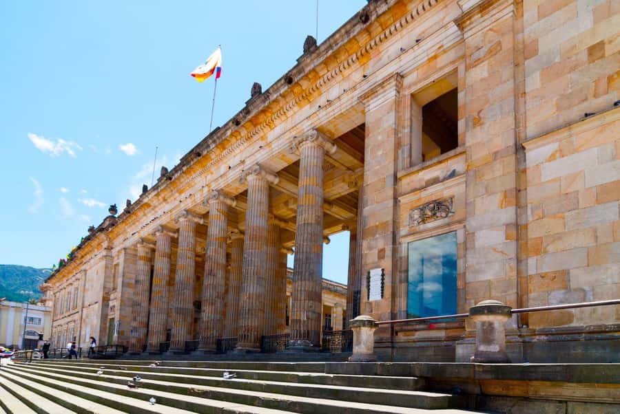 Bogotá: Express Tour with Private Guide and Transportation - Key points before you go