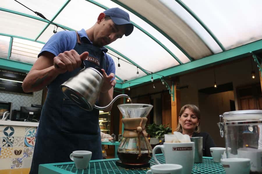 Bogotá: La Candelaria Food Tour with Tastings - The Guide Experience: What You Can Learn from Real-World Feedback
