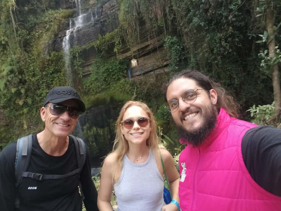 Bogota: La Chorrera Waterfall Guided Hike and Guadalupe Hill - Private transportation and a real guide, not just a ticket
