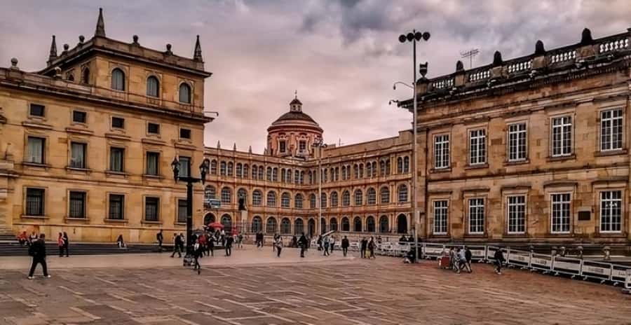Bogota : Must-See Sites Walking Tour With a Guide - Key Things You’ll Love On This Bogota Walking Tour