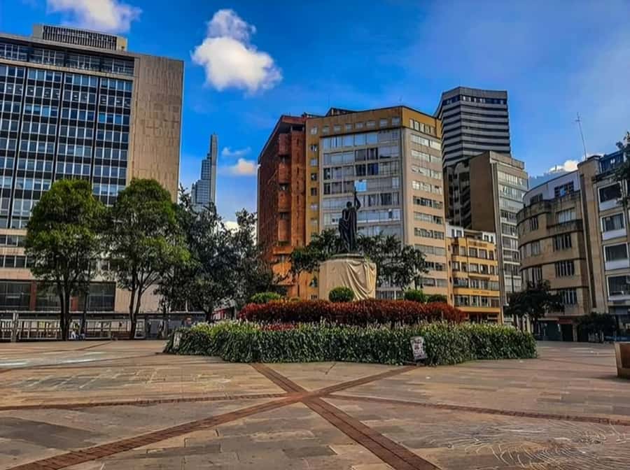 Bogota : Must-See Sites Walking Tour With a Guide - La Candelaria On Foot: Colonial Corners Plus Street Art