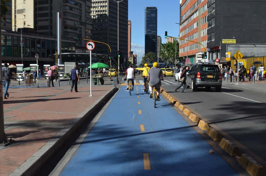 Bogotá: Shared Bike Tour - How safety and bike comfort work in a small group