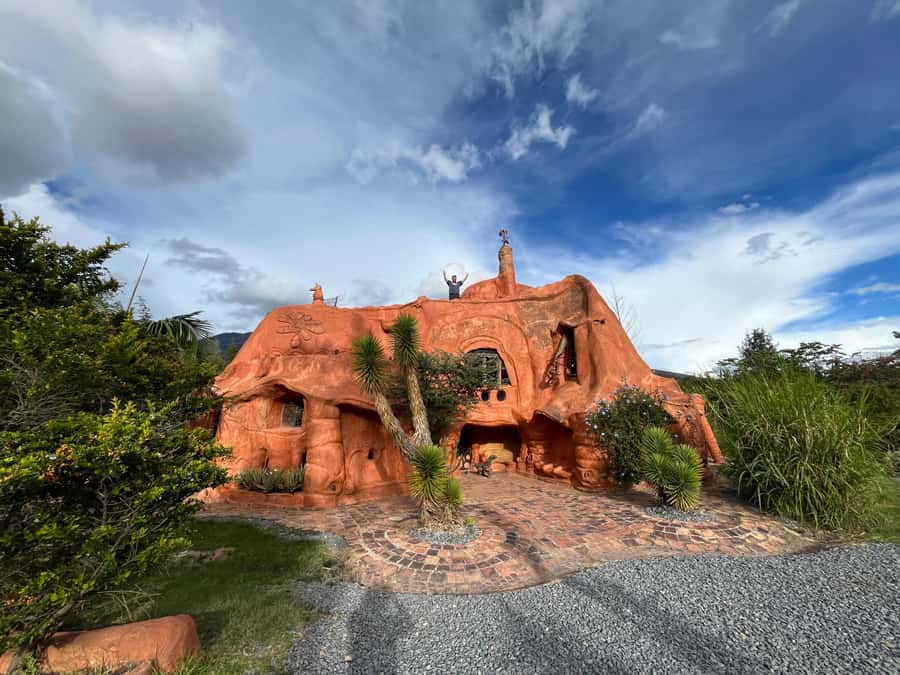 BOGOTA: Tour of Villa de Leyva, Ráquira, Pozos Azules, and Puente de Boyacá - A 10-hour route that connects four very different stops