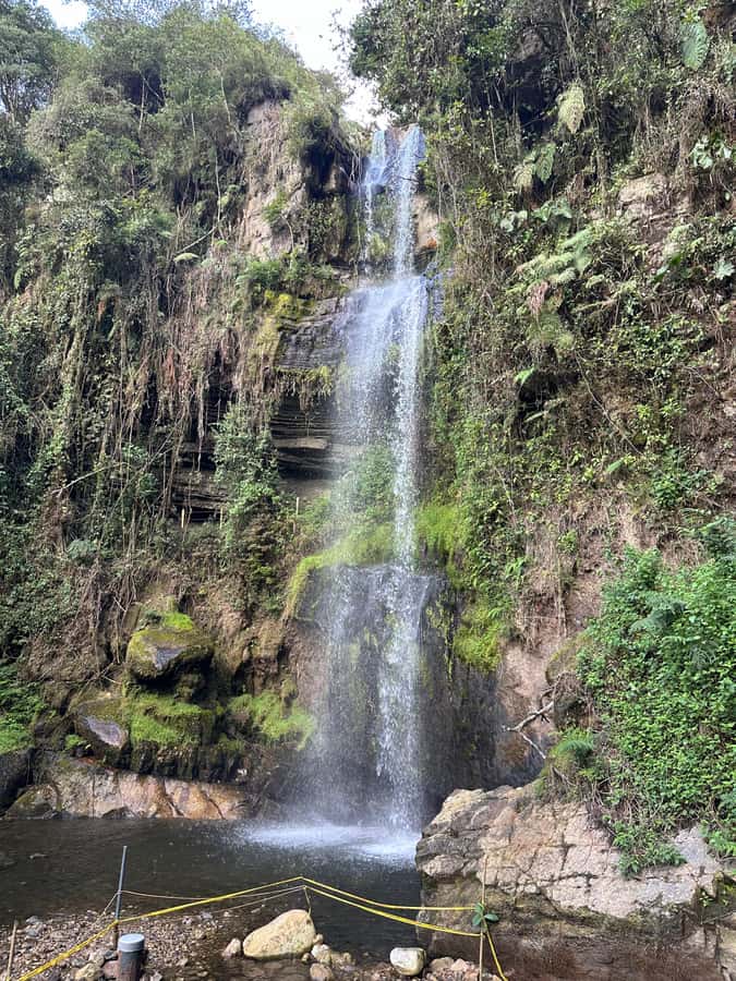 Bogotá: Visit Colombia's Highest Waterfalls & Guadalupe Hill - How the Morning Ride Sets Up La Chorrera