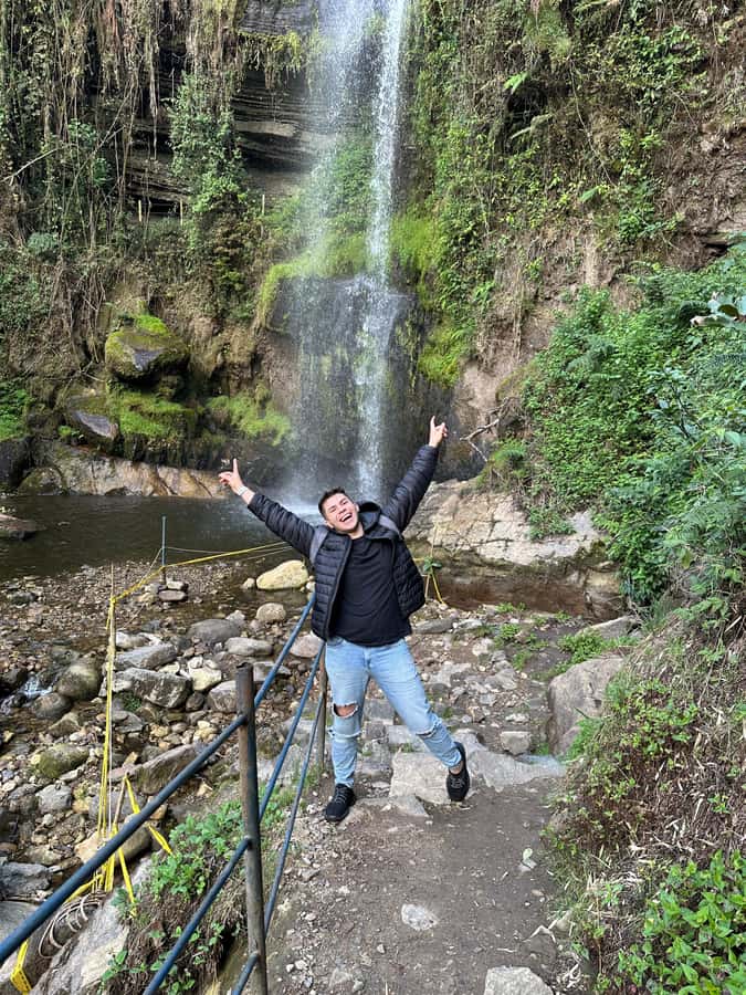 Bogotá: Visit Colombia's Highest Waterfalls & Guadalupe Hill - Walking Reality: Timing, Terrain, and What the Day Feels Like
