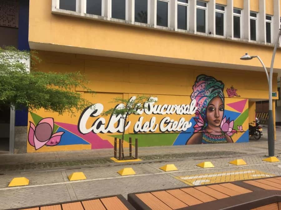 Cali: Cristo Rey, Tertulia Museum & Downtown Cali City Tour - Coffee Stop: Why Colombian Coffee Fits Into Cali Culture