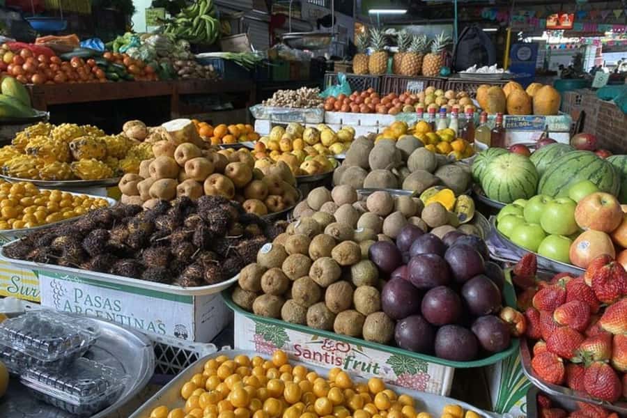 Cali: Fruit Market Walking Tour with Tastings - The Cauca River Valley lesson behind the fruit