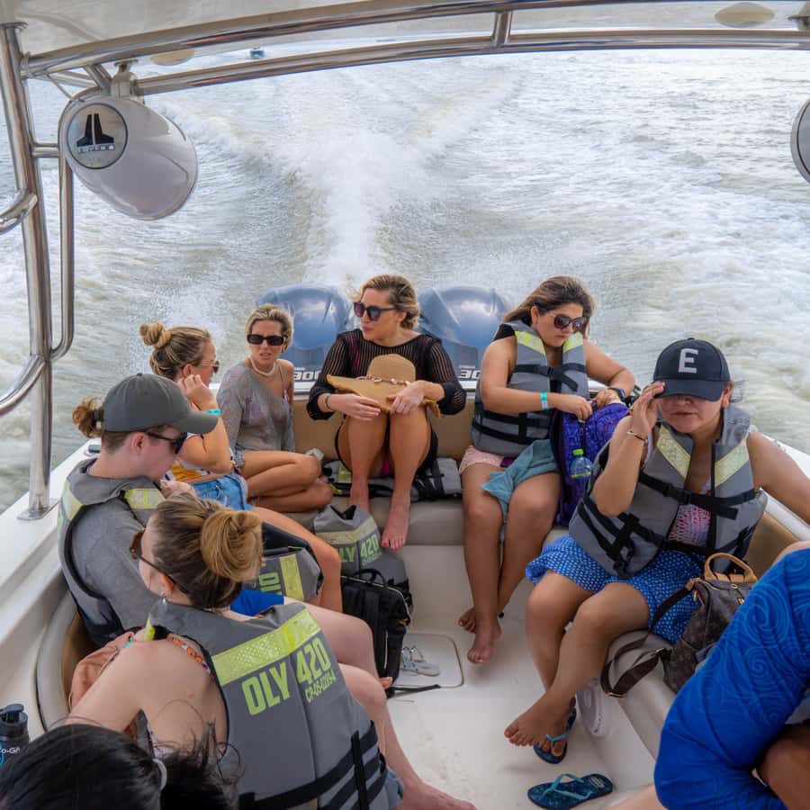 Cartagena: 5 Island Boat Tour with Night Bioluminescent Stop - Isla Grande and Cholón: walking breaks, shopping time, and real island life
