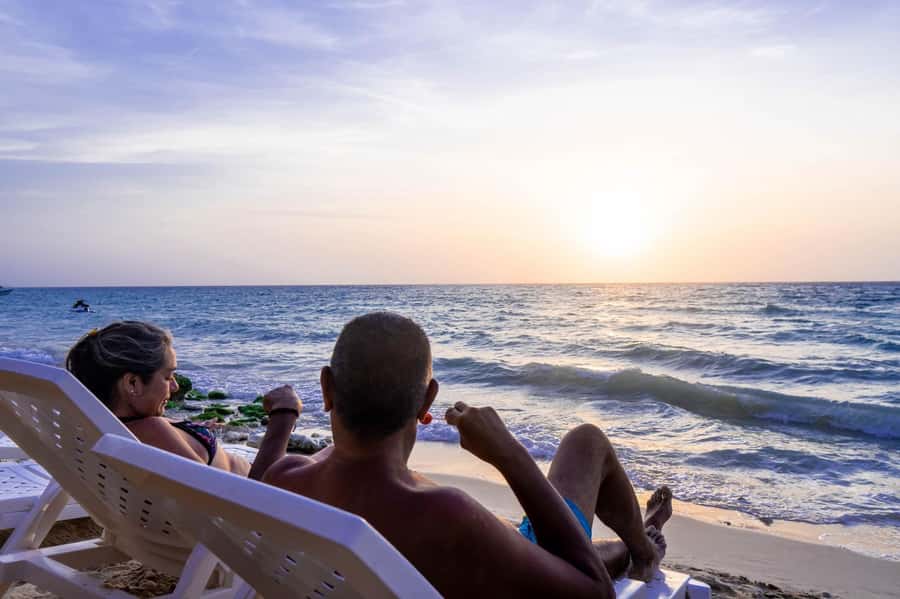 Cartagena: 5 Island Boat Tour with Night Bioluminescent Stop - Price and value: what your $100 is really covering