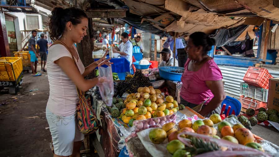 Cartagena Bazurto Market: Authentic Food & Culture Tour - Price and logistics: where your $92 goes, and why VAT might matter