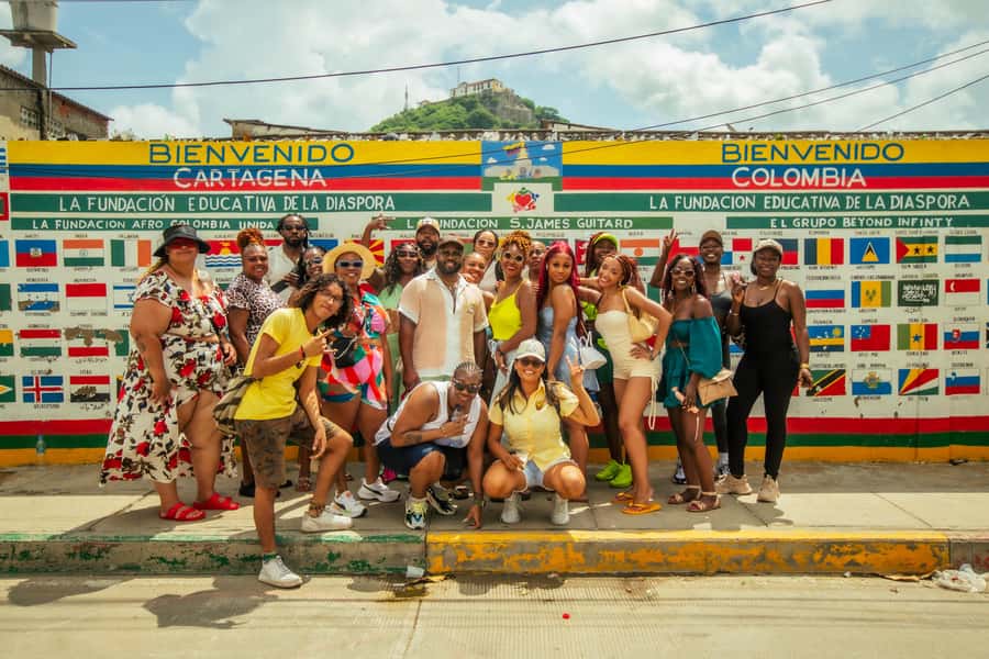 Cartagena Bazurto Market: Authentic Food & Culture Tour - Who this tour is best for (and who should consider alternatives)