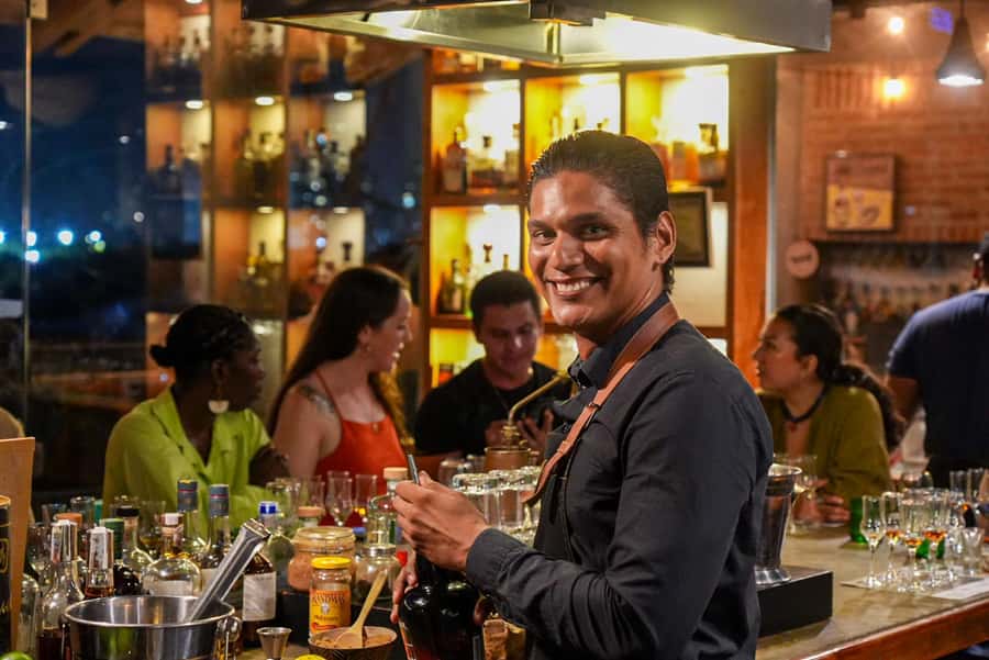 Cartagena: Boutique Rum and Chocolate Tasting at Lunático - Key things I’d circle before you book
