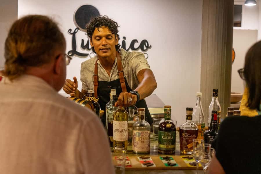 Cartagena: Boutique Rum and Chocolate Tasting at Lunático - Who should book this, and who might skip