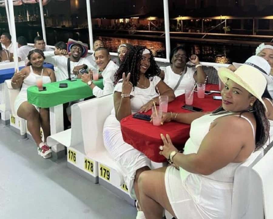Cartagena: Buffet & party night,cocktails sailing in the bay - Who this cruise fits best (and who should pick something calmer)