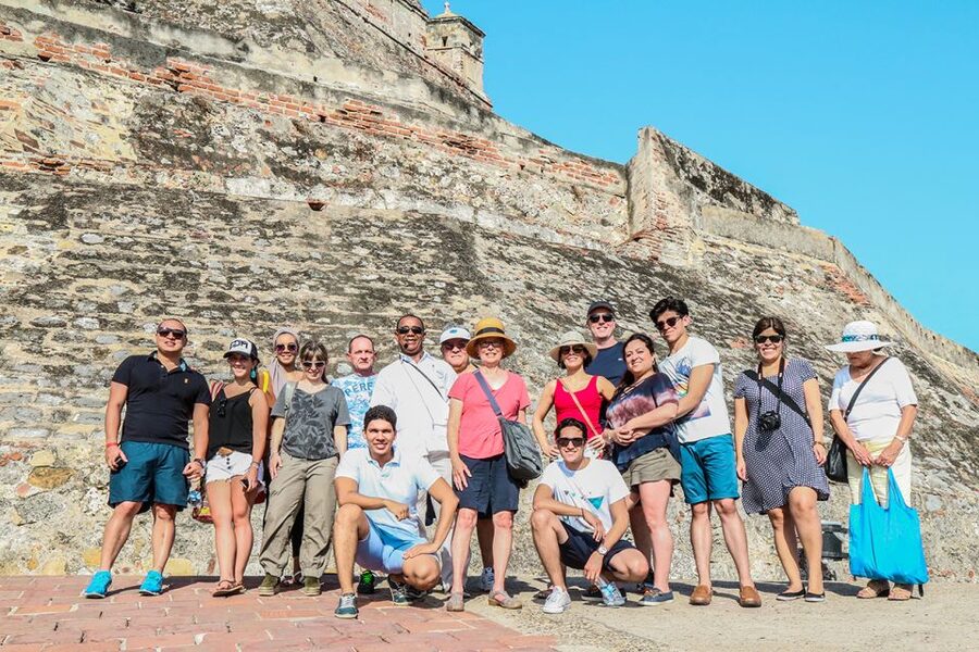 Cartagena City Tour: 4-Hour Cruise Excursion - Manga Neighborhood Drive, Moorish and Republican Houses