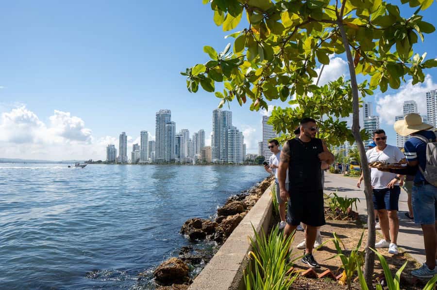Cartagena: CITY TOUR IN ENGLISH, Old city, Monuments, Castle - A Chiva Ride That Gets You Oriented Fast