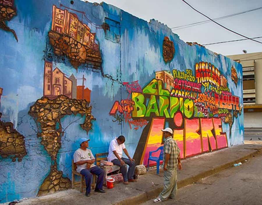 Cartagena: Graffiti Tour in Getsemani - Graffiti in Getsemaní means more than pretty walls