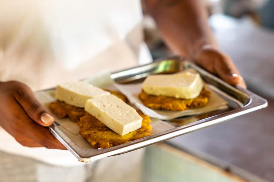 Cartagena: Guided Street Food Tour with Tastings - Coffee and the finish at Café La Manchuria