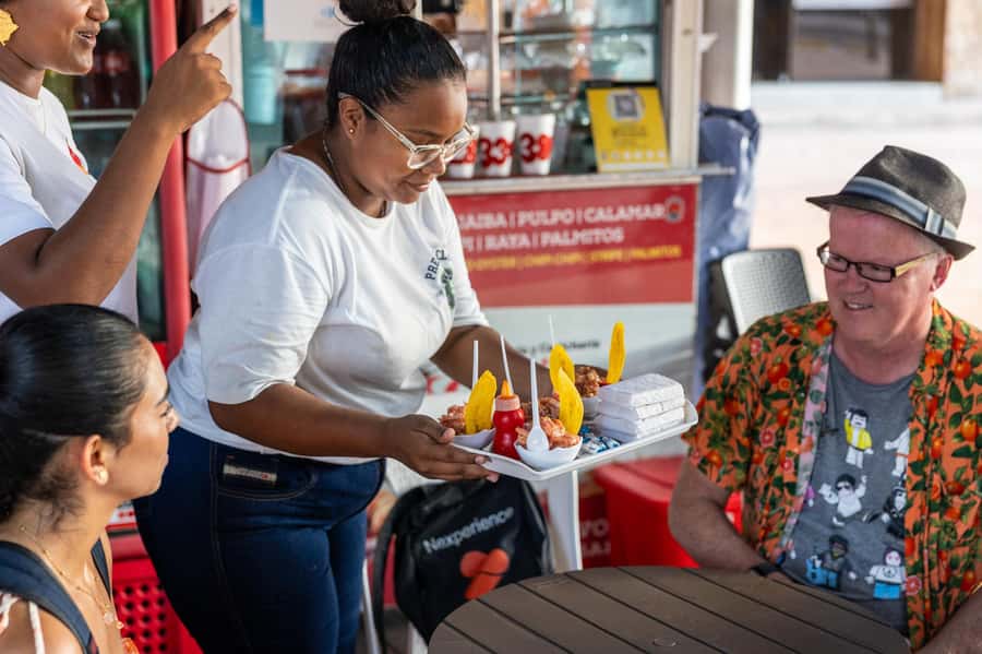 Cartagena: Guided Street Food Tour with Tastings - Who should book this street food tour in Cartagena