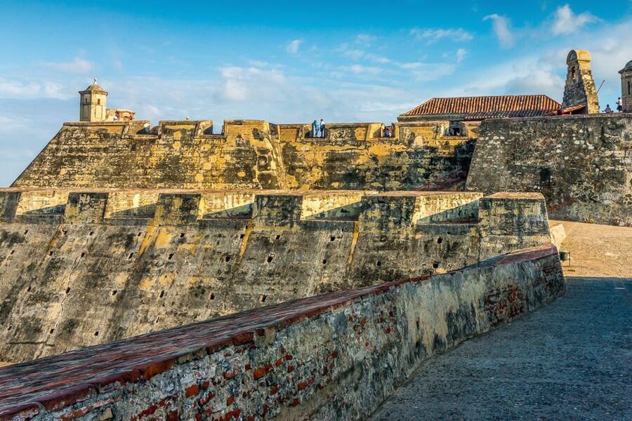 Cartagena: Guided Tour, with La Popa Convent, and San Felipe - Old Shoes Monument and the Walled City Walk: Learning What You’re Looking At