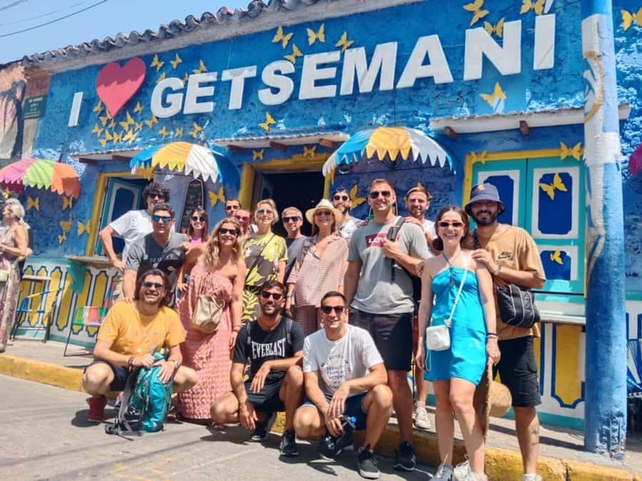 Cartagena: Historic Center and Getsemaní Shared Walking Tour - How this shared walking tour works in real life (and why 150 minutes fits)