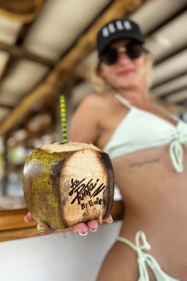 Cartagena: La Punta Beach Club Day Pass (Lunch included) - Lunch is included, and the menu actually covers a range