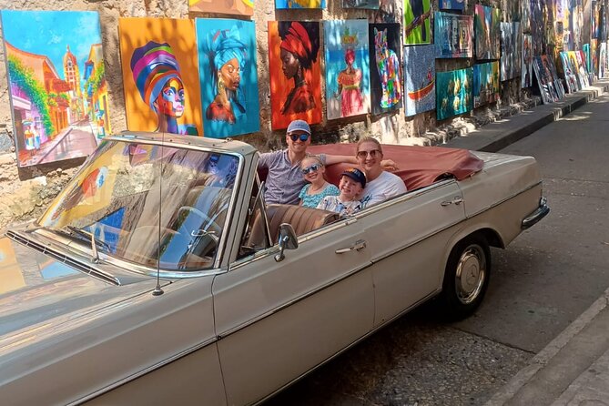 Cartagena Luxury Classic Car Tour + Bilingual Historian Guide - Catedral Santa Catalina de Alejandría: Philip II-era Spanish Renaissance feel