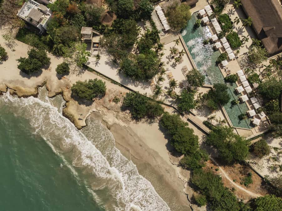 Cartagena: Makani Luxury Beach Club Day Pass - Makani Luxury Beach Club: The vibe you are buying
