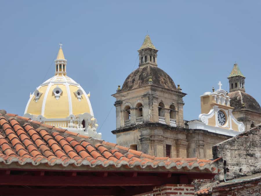 Cartagena: Private Walking Tour with German or Italian Guide - Key highlights you’ll actually feel on the street