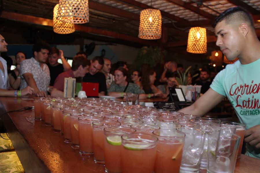 Cartagena: Pub Crawl with Dancing Lessons and Free Shots - Key things I’d circle before you go