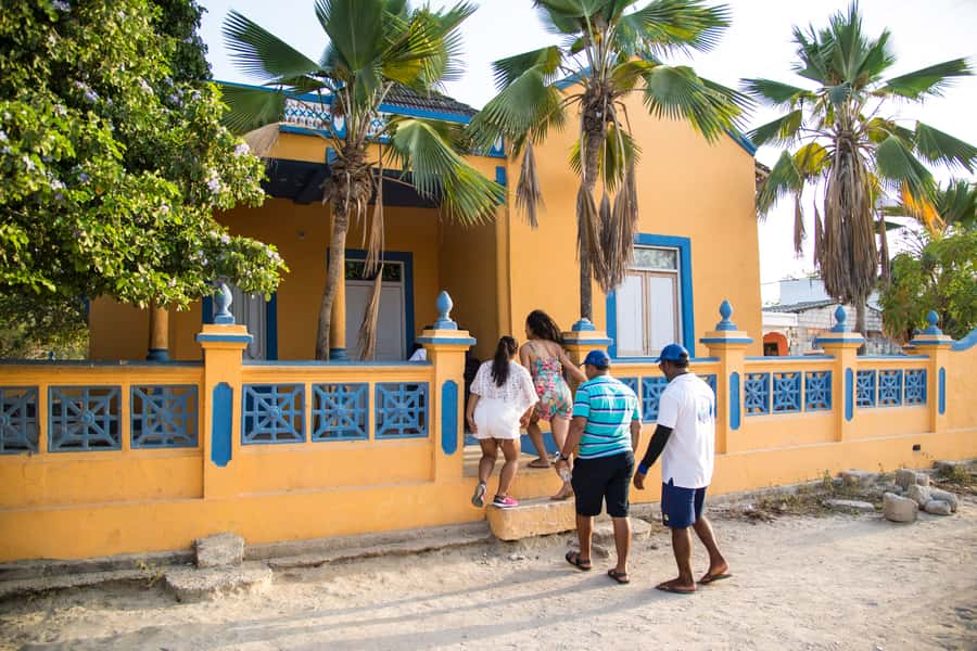 Cartagena: Rosario Island and Mangroves Private Day Trip - Price and logistics: is $244 per person good value?