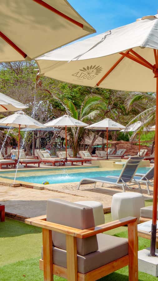 Cartagena: Rosario Islands Daypass Ibbiza Island Beach Club - Free time on the Rosario Islands: make it about the water, not the schedule