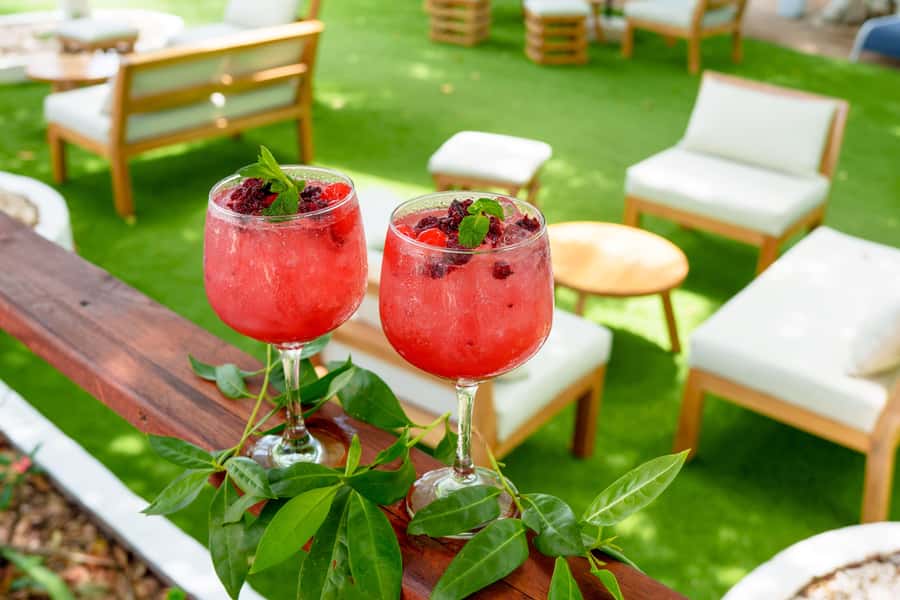 Cartagena: Rosario Islands Daypass Ibbiza Island Beach Club - Bocagrande meeting point and why timing matters
