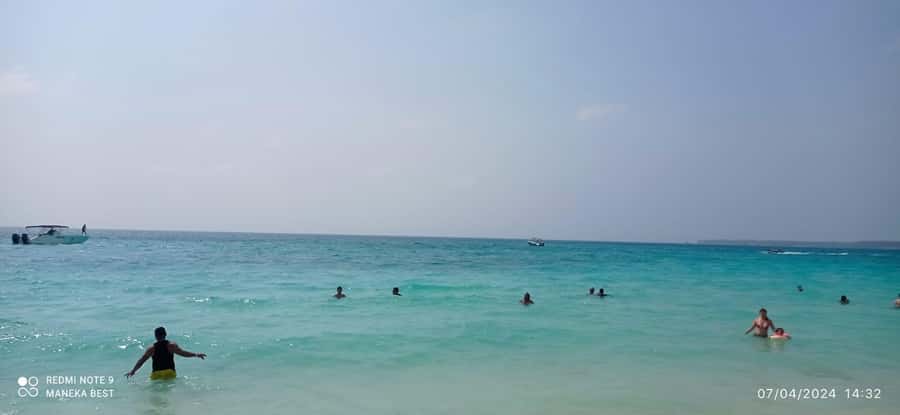 Cartagena: Rosario islands Playa Blanca Barù by boat & lunch - Barú and Playa Tranquila: Your Beach Window, Made Simple