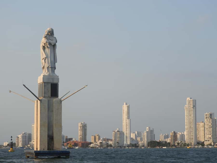Cartagena: Sunset baytour with Dj, drinks and disco - Why a speedboat sunset party makes sense in Cartagena