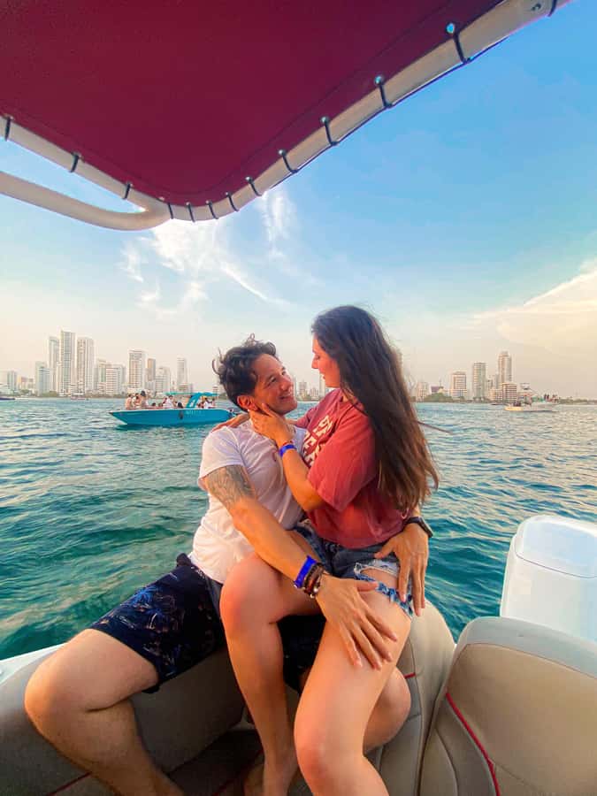 Cartagena: Sunset in boat in the bay with music and liquor - The Boat Ride: Sailing the Bay of Cartagena de Indias