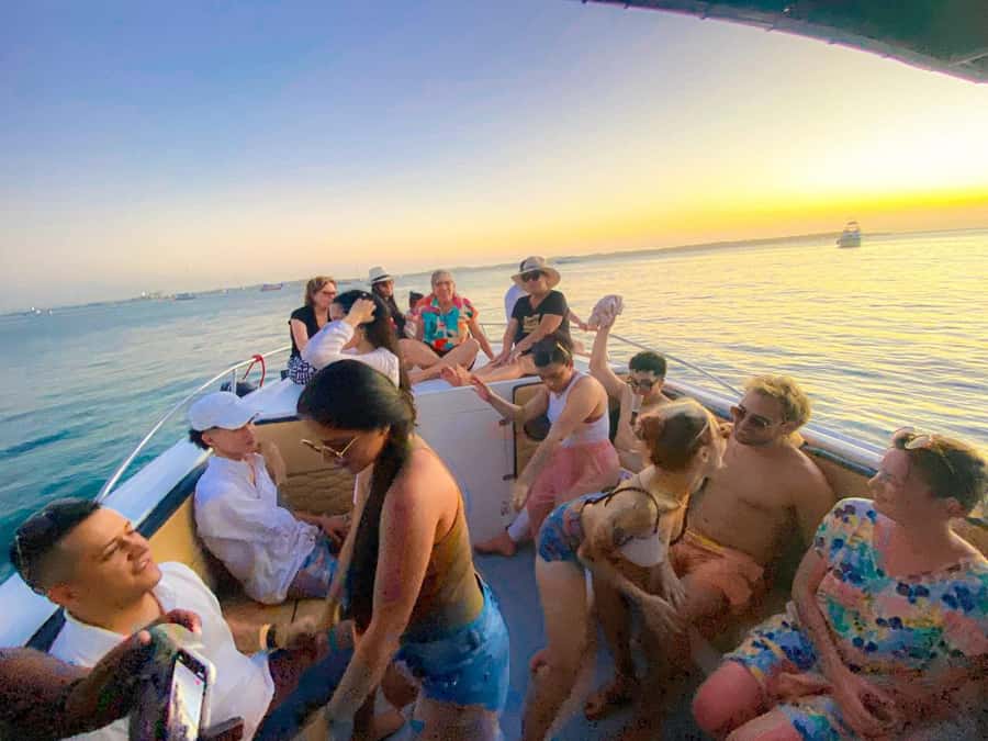 Cartagena: Sunset in boat in the bay with music and liquor - Sunset Viewing: What Makes This Part Worth It