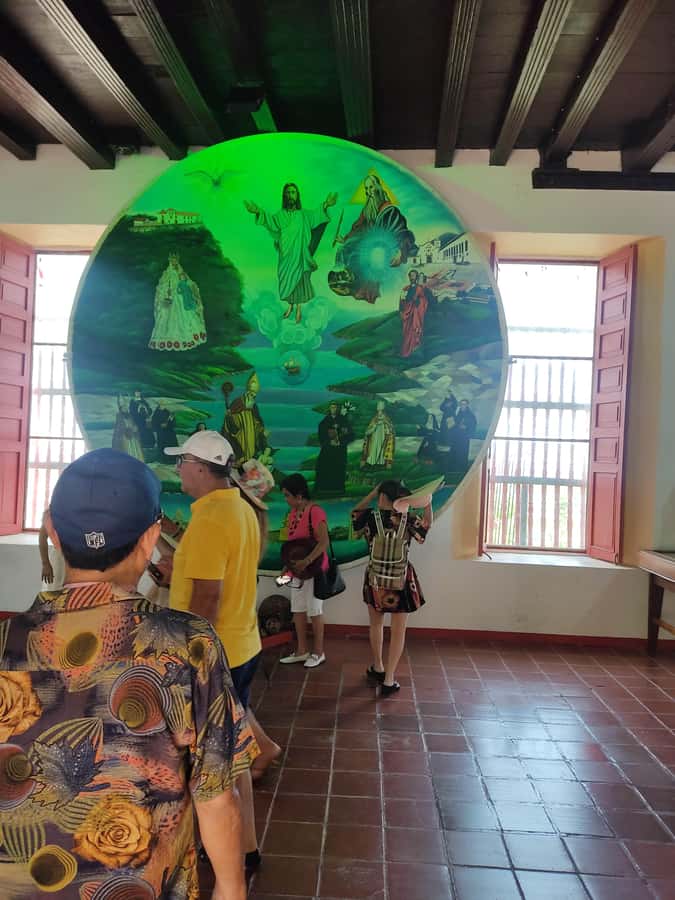 CARTAGENA: The Best CITY TOUR of my Magical City - Why the private guide matters more than you think