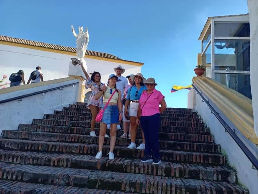 Cartagena: Tour the emblematic Cerro de la Popa - Cerro de la Popa and why the view matters