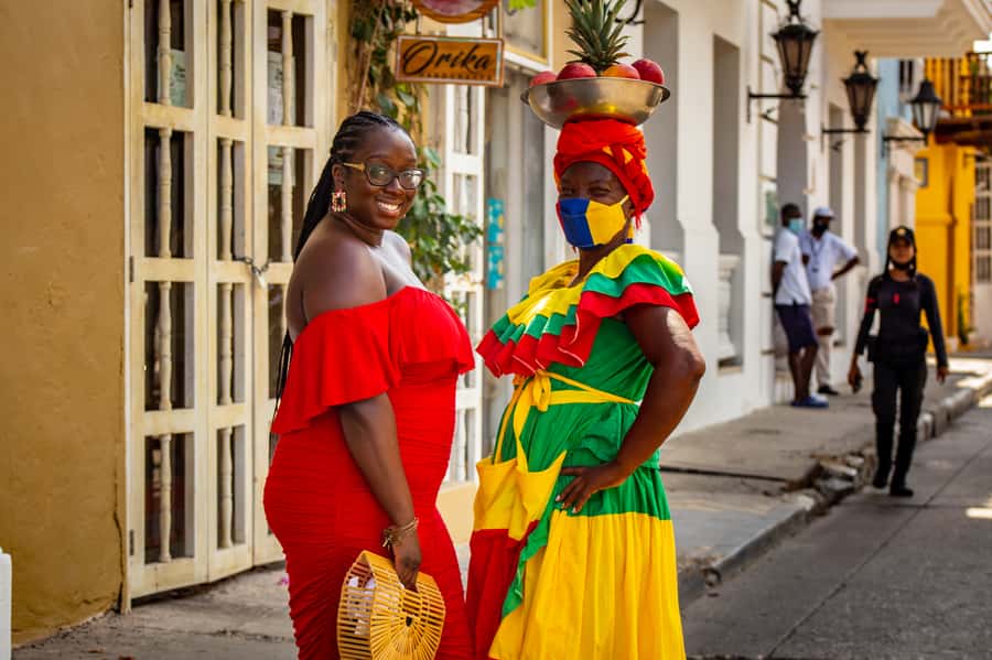 Cartagena Travel Memories: A cover magazine Photo Shoot - Should you book the Cartagena Memory Session?