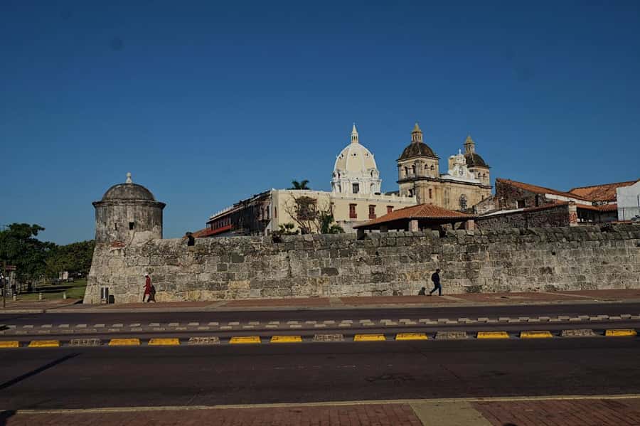 Cartagena: Walled City and Getsemani Shared Walking Tour - A Two-Hour Intro to Cartagena’s Walled City and Getsemani