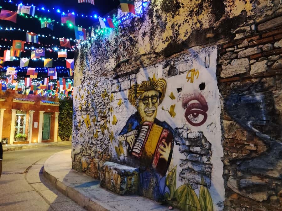 Cartagena: Walled City and Getsemani Shared Walking Tour - Cathedral of Santa Catalina de Alejandría: More Than a Photo Stop