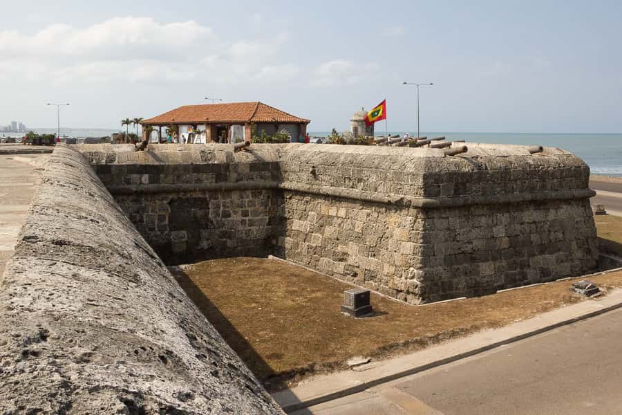 Cartagena: Walled City & Getsemani Private Tour - Getsemani: Modern Cartagena, Street Culture, and Local Rhythm