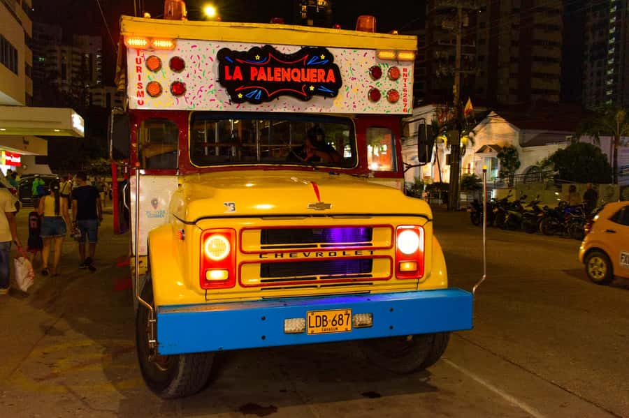 Chiva Party Cartagena: a unique experience in the city, joy and dance. - Pickup and Drop-Off: Avoiding the Common Headaches